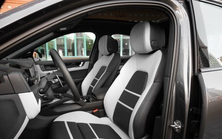 Porsche Cayenne III, 2024 год, 17 750 000 рублей, 6 фотография