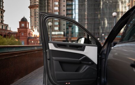 Porsche Cayenne III, 2024 год, 17 750 000 рублей, 36 фотография