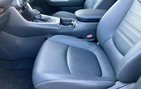 Toyota RAV4, 2021 год, 2 526 000 рублей, 17 фотография