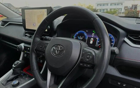 Toyota RAV4, 2021 год, 2 438 000 рублей, 9 фотография