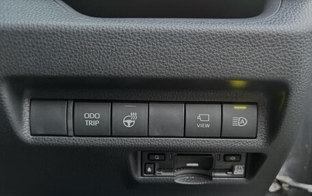 Toyota RAV4, 2021 год, 2 438 000 рублей, 19 фотография