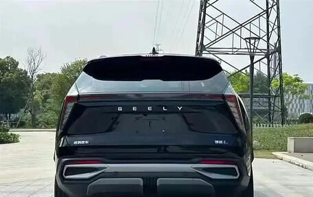 Geely Atlas, 2024 год, 1 800 850 рублей, 5 фотография