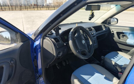 Skoda Fabia II, 2009 год, 300 000 рублей, 3 фотография
