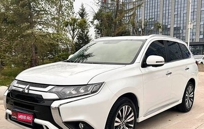 Mitsubishi Outlander III рестайлинг 3, 2022 год, 2 300 999 рублей, 1 фотография