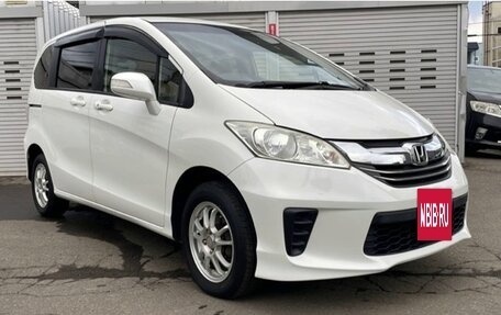 Honda Freed I, 2016 год, 840 000 рублей, 3 фотография