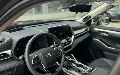 Toyota Highlander, 2025 год, 6 500 000 рублей, 12 фотография