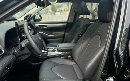 Toyota Highlander, 2025 год, 6 500 000 рублей, 21 фотография