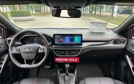Ford Focus IV, 2022 год, 1 490 999 рублей, 10 фотография