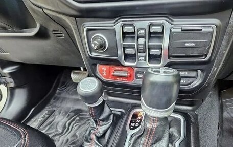Jeep Wrangler, 2021 год, 3 885 099 рублей, 17 фотография