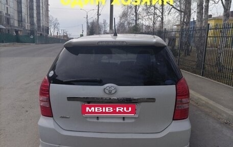 Toyota Wish II, 2003 год, 848 000 рублей, 2 фотография