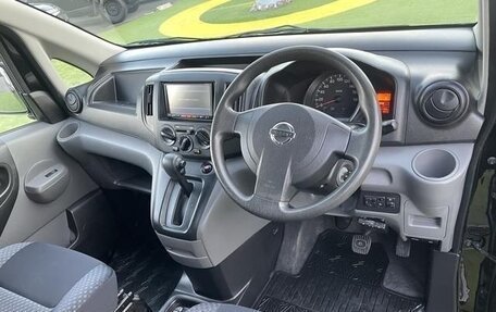 Nissan NV200, 2010 год, 951 000 рублей, 6 фотография