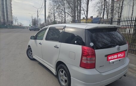 Toyota Wish II, 2003 год, 848 000 рублей, 11 фотография