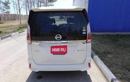 Nissan Serena IV, 2018 год, 2 190 000 рублей, 4 фотография