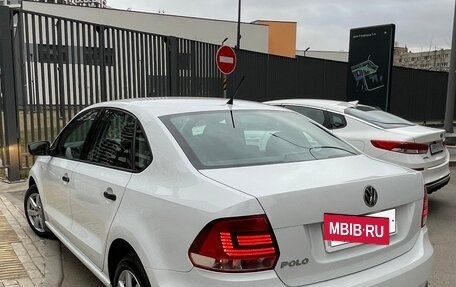 Volkswagen Polo VI (EU Market), 2016 год, 910 000 рублей, 5 фотография