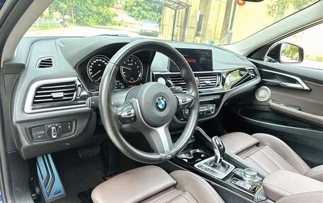 BMW 1 серия, 2021 год, 2 000 000 рублей, 21 фотография