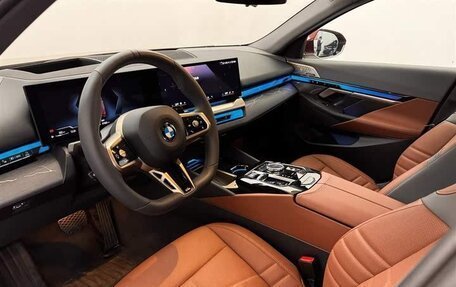 BMW 5 серия, 2024 год, 6 700 000 рублей, 8 фотография