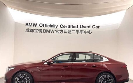 BMW 5 серия, 2024 год, 6 700 000 рублей, 11 фотография