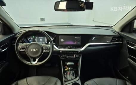 KIA Niro I, 2022 год, 1 540 999 рублей, 6 фотография