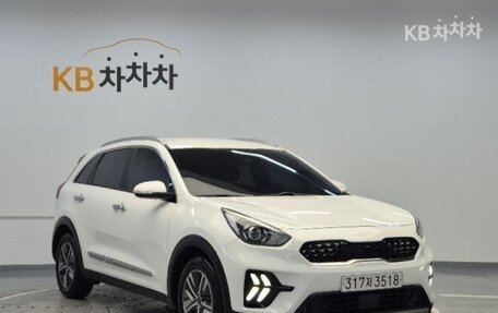 KIA Niro I, 2022 год, 1 540 999 рублей, 2 фотография