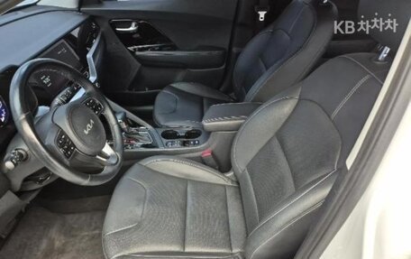 KIA Niro I, 2022 год, 1 540 999 рублей, 5 фотография