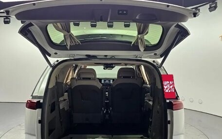 KIA Carnival, 2021 год, 2 240 000 рублей, 16 фотография