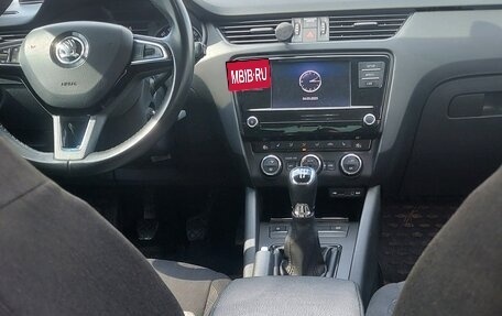 Skoda Octavia, 2017 год, 1 580 000 рублей, 5 фотография