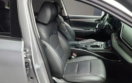 Hyundai Grandeur, 2021 год, 2 190 000 рублей, 15 фотография