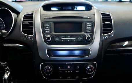 KIA Sorento II рестайлинг, 2015 год, 1 930 000 рублей, 15 фотография