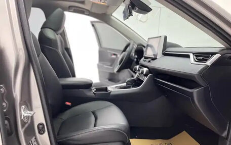 Toyota RAV4, 2021 год, 2 010 555 рублей, 18 фотография