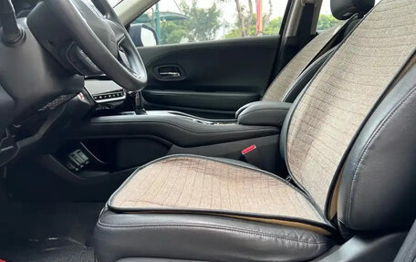Honda Vezel, 2021 год, 1 477 000 рублей, 26 фотография