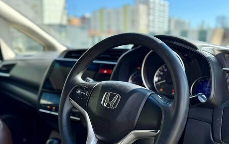 Honda Fit III, 2014 год, 580 000 рублей, 10 фотография
