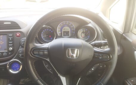 Honda Fit Shuttle I рестайлинг, 2011 год, 900 000 рублей, 4 фотография
