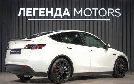 Tesla Model Y I, 2023 год, 5 990 000 рублей, 4 фотография