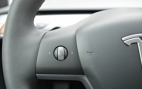 Tesla Model Y I, 2023 год, 5 990 000 рублей, 16 фотография