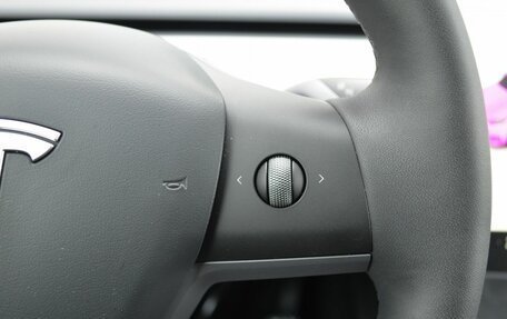 Tesla Model Y I, 2023 год, 5 990 000 рублей, 17 фотография