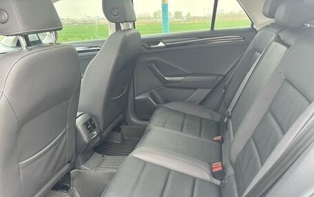 Volkswagen T-Roc I, 2021 год, 1 290 600 рублей, 11 фотография