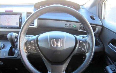 Honda Freed I, 2016 год, 844 000 рублей, 7 фотография