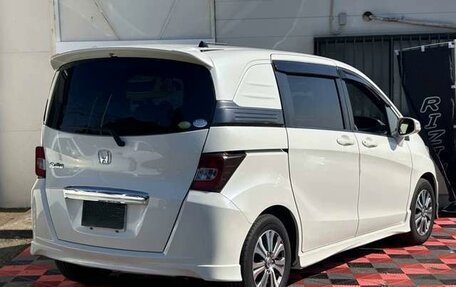 Honda Freed I, 2016 год, 844 000 рублей, 4 фотография