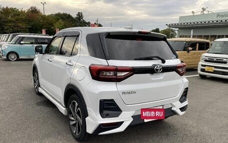 Toyota Raize I, 2022 год, 1 400 999 рублей, 4 фотография