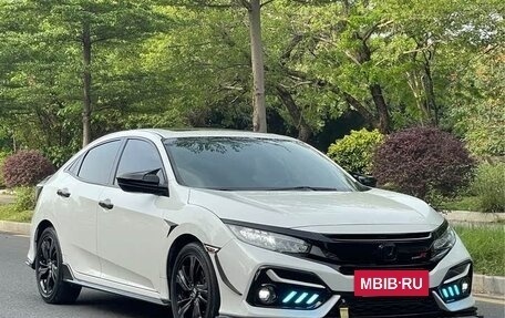 Honda Civic, 2022 год, 1 650 000 рублей, 3 фотография