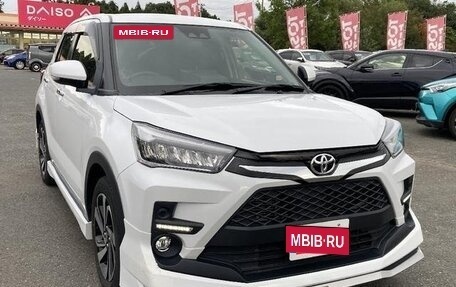 Toyota Raize I, 2022 год, 1 400 999 рублей, 2 фотография
