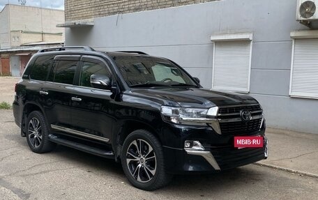 Toyota Land Cruiser 200, 2020 год, 7 000 000 рублей, 5 фотография