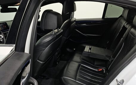 BMW 5 серия, 2020 год, 2 930 000 рублей, 7 фотография