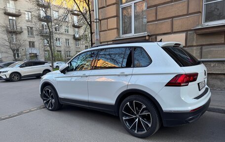 Volkswagen Tiguan II, 2021 год, 3 125 000 рублей, 8 фотография