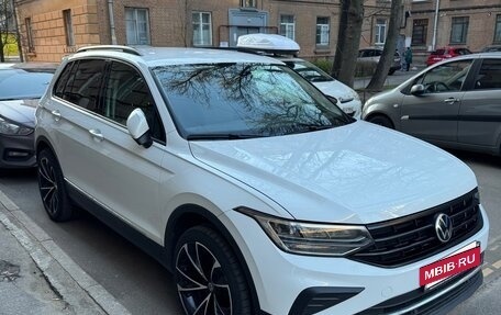 Volkswagen Tiguan II, 2021 год, 3 125 000 рублей, 10 фотография