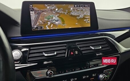 BMW 5 серия, 2020 год, 2 930 000 рублей, 15 фотография