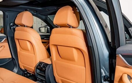 BMW 5 серия, 2022 год, 3 980 000 рублей, 13 фотография