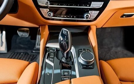 BMW 5 серия, 2022 год, 3 980 000 рублей, 21 фотография