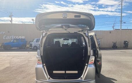 Honda Freed I, 2016 год, 871 000 рублей, 16 фотография