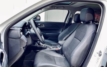 Honda Vezel, 2023 год, 2 000 000 рублей, 12 фотография